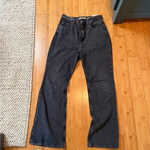 Black Wide-Leg Levi’s Jeans
